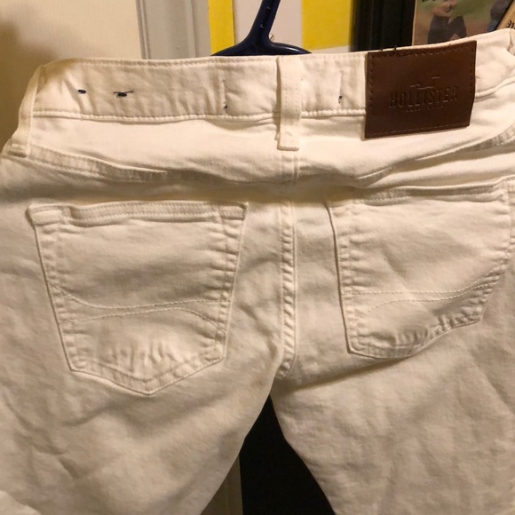 Hollister white Jeans - Picture 3 of 4